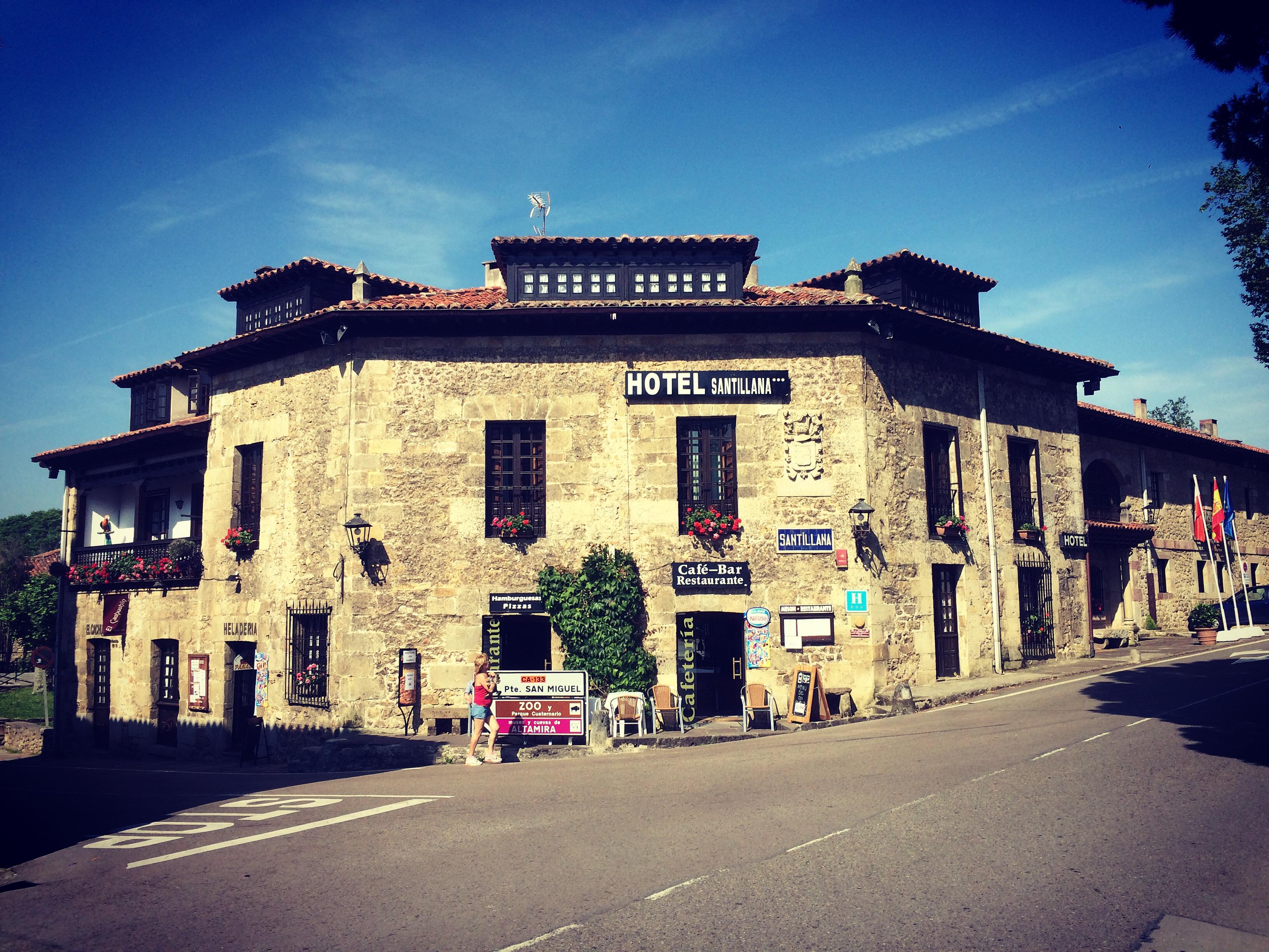 Hotel Santillana Santillana del Mar Ngoại thất bức ảnh