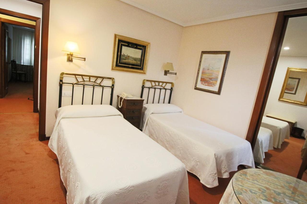 Hotel Santillana Santillana del Mar Ngoại thất bức ảnh